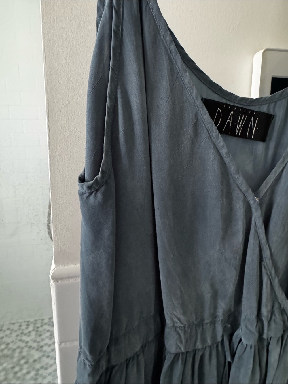 Christy Dawn Lincoln Midi Dress in Dusty Blue Size Small - Picture 3 of 3